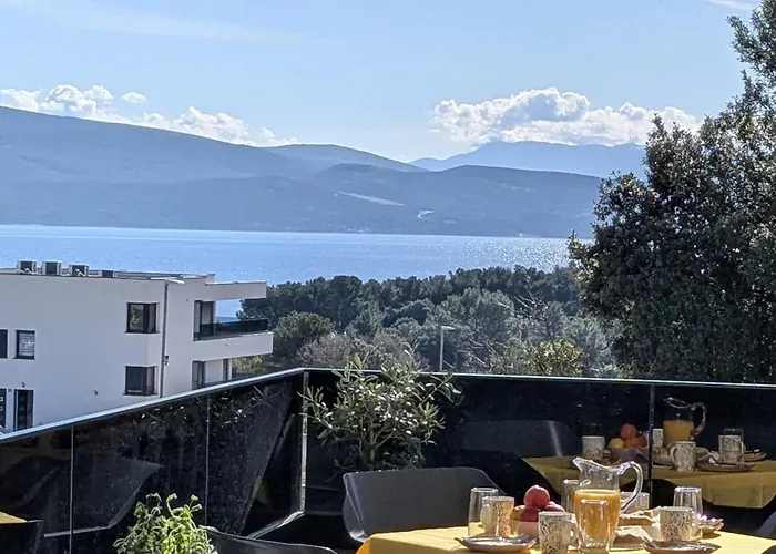 Apartment Seaview Krk 2 Bedrooms 2 Bathrooms Free Parking *